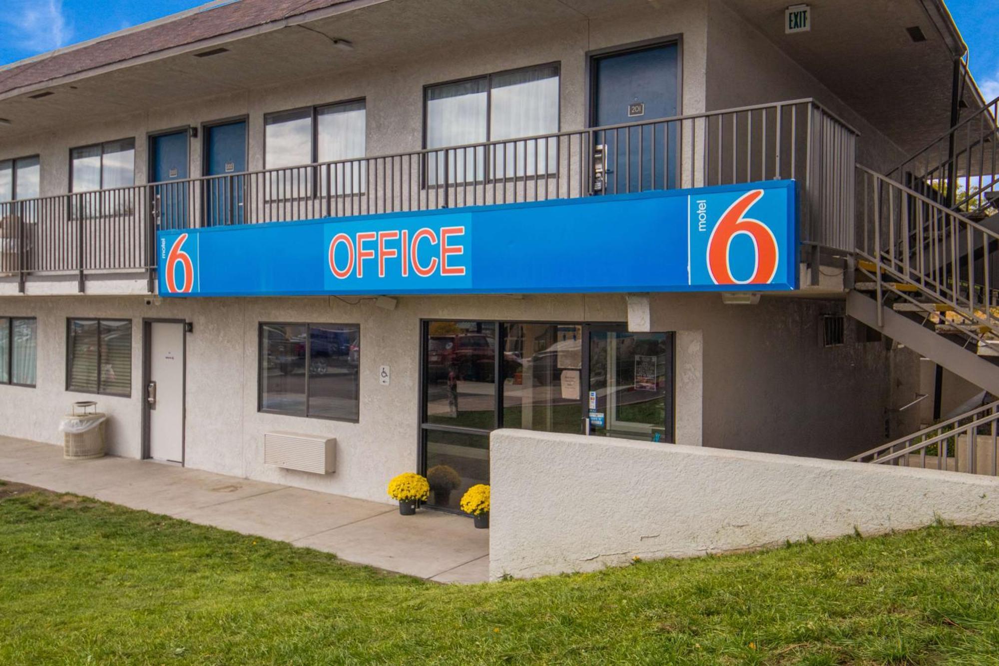Motel 6-Elko, Nv Екстер'єр фото