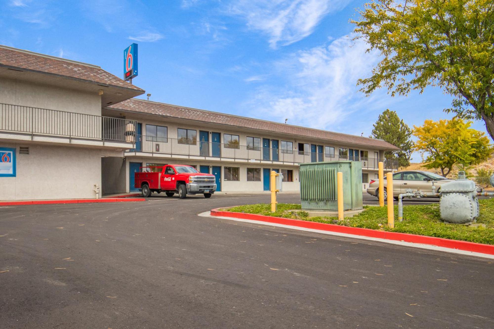 Motel 6-Elko, Nv Екстер'єр фото