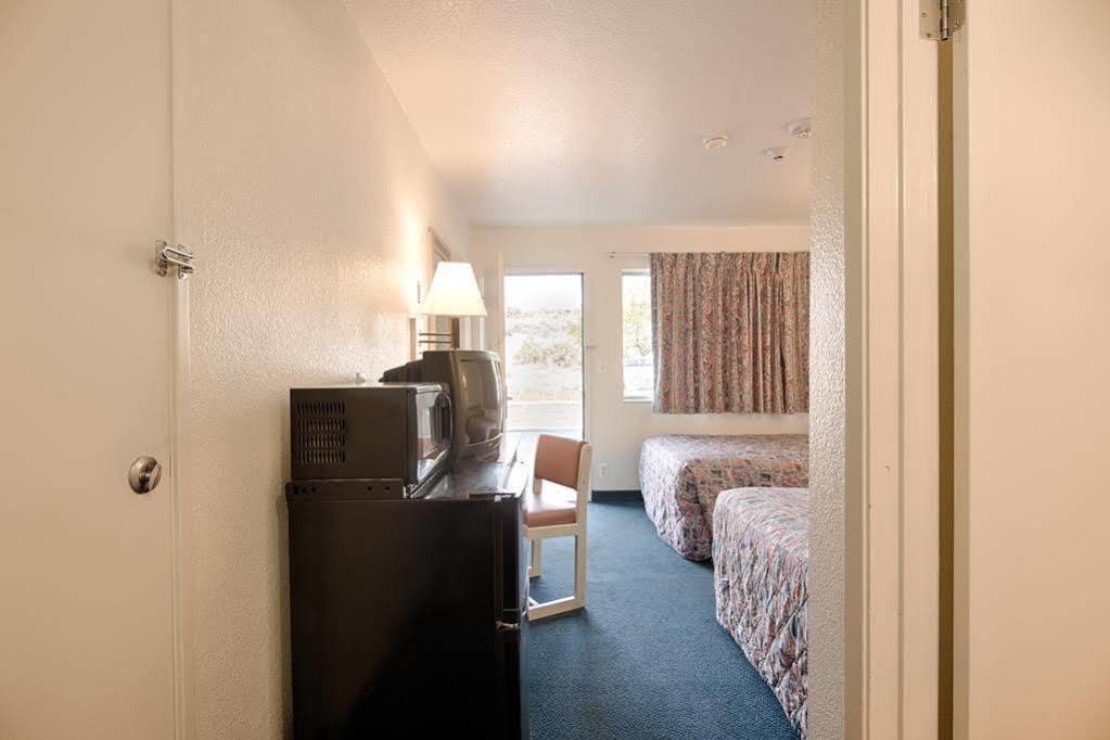 Motel 6-Elko, Nv Екстер'єр фото